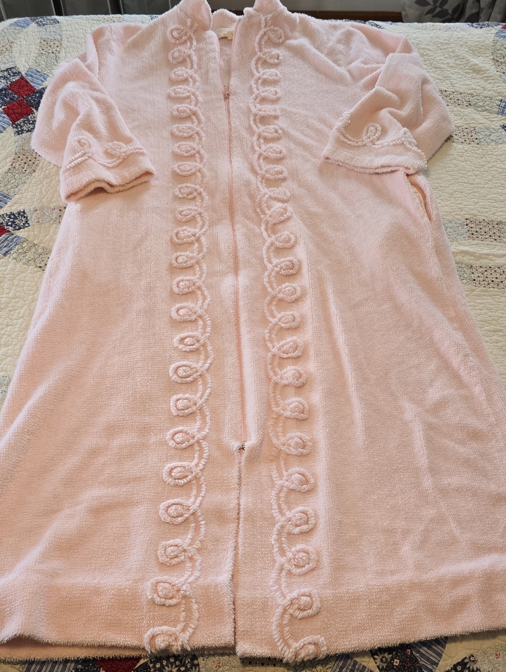 Vintage Women's Chenille Signature II By Stan Herman